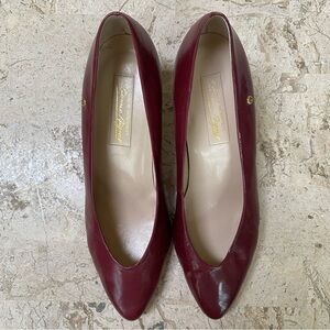 Etienne Aigner Seal of Authenticity Original Pump Slip On Brazil Size 8.5 M